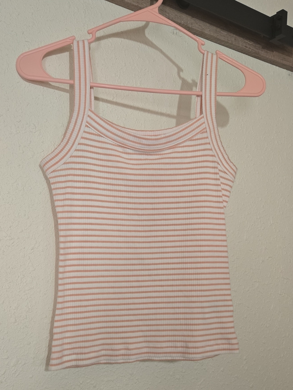 Pre-loved American Eagle Outfitters Pink & White Ribbed Stripe Tank
